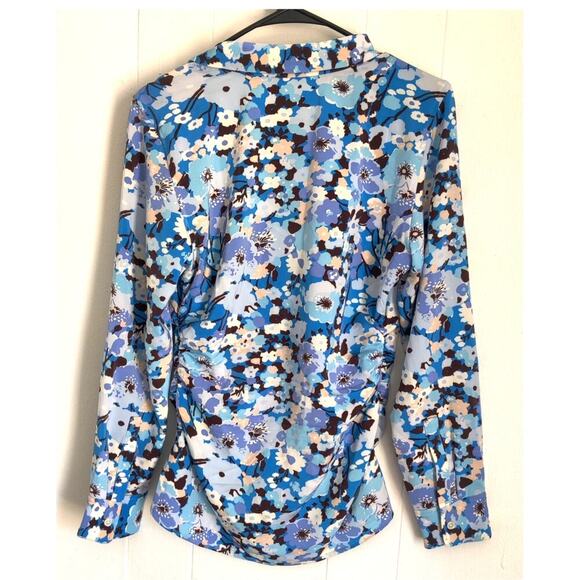 New Rails Lisa Ruched Floral Button Up Top Blouse Sz M Y2K 90s Retro Blue White - Picture 3 of 8